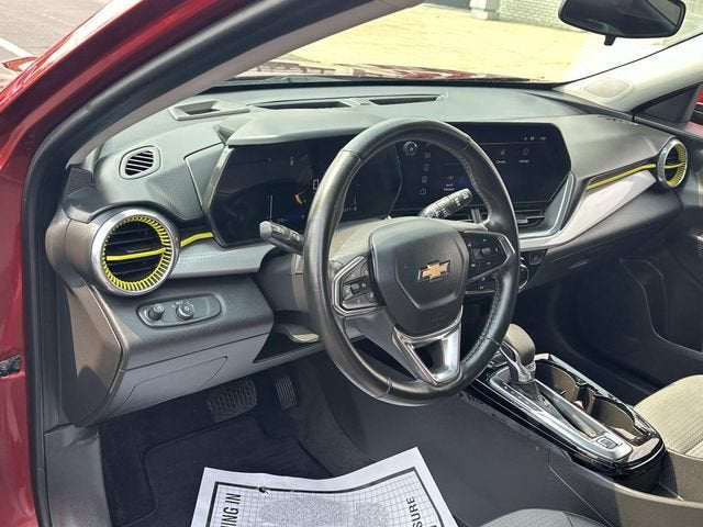 2024 Chevrolet Trax LT