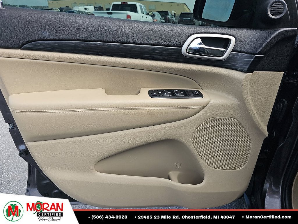 2020 Jeep Grand Cherokee Laredo E