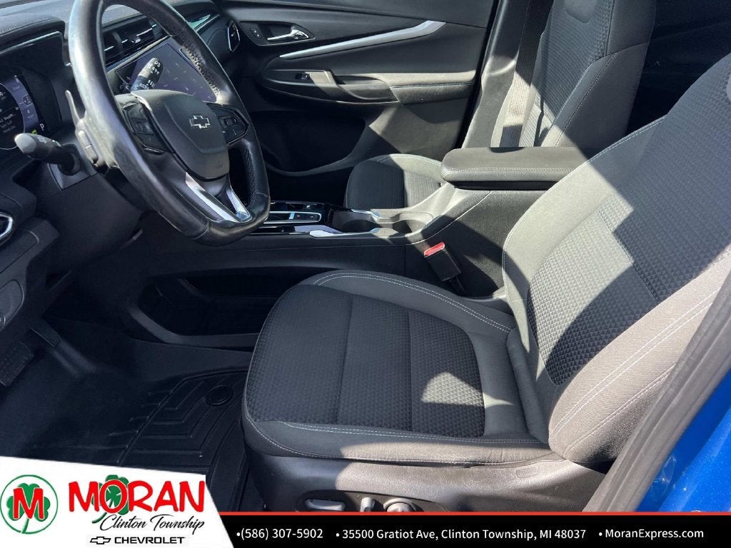 2023 Chevrolet Bolt EUV LT