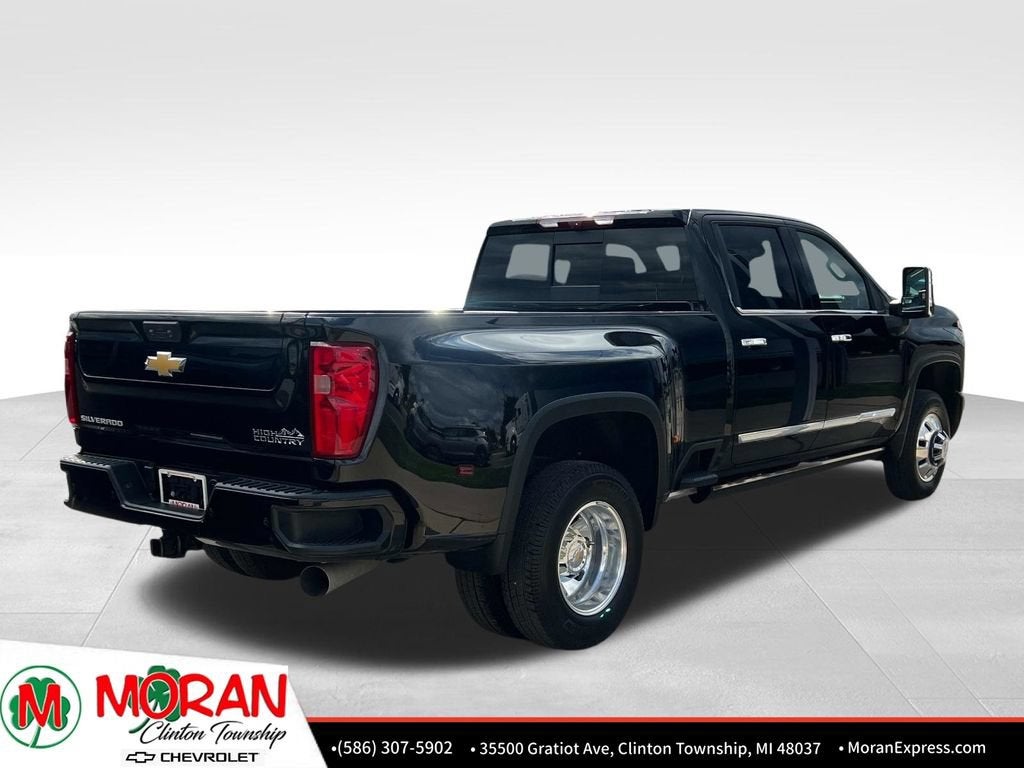 2026 Chevrolet Silverado 3500 HD High Country DRW