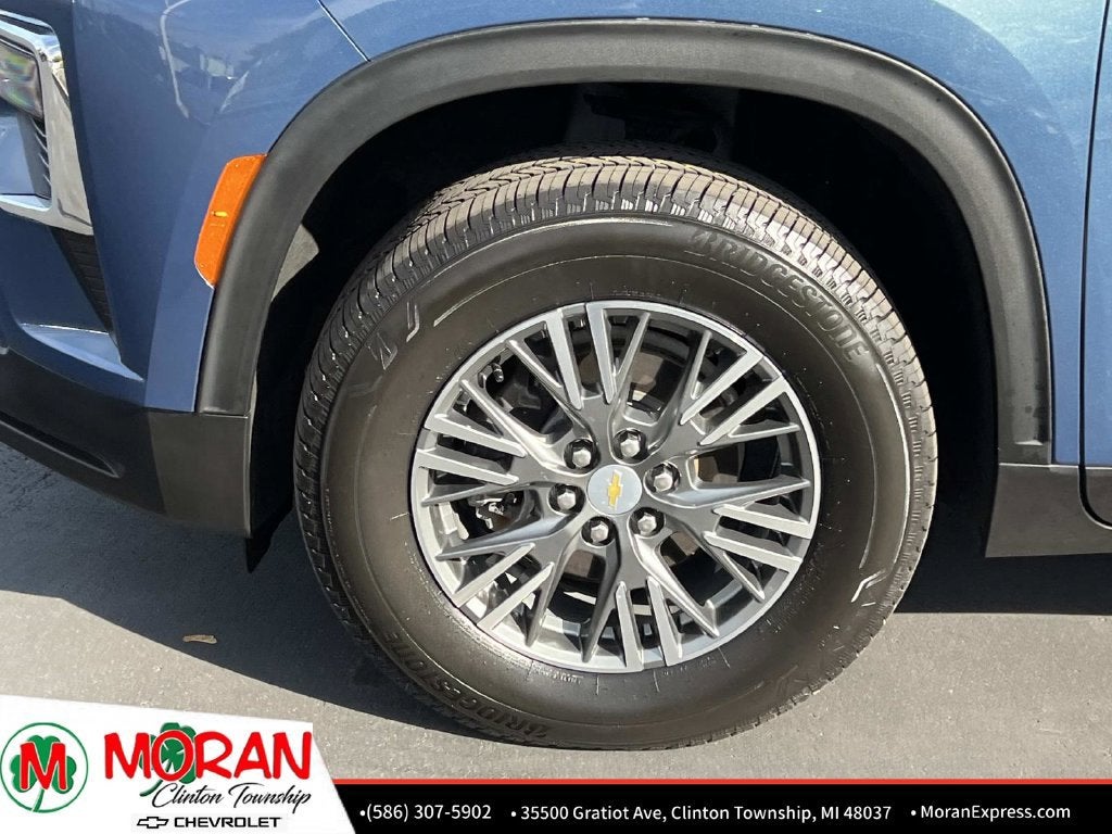 2024 Chevrolet Traverse LT