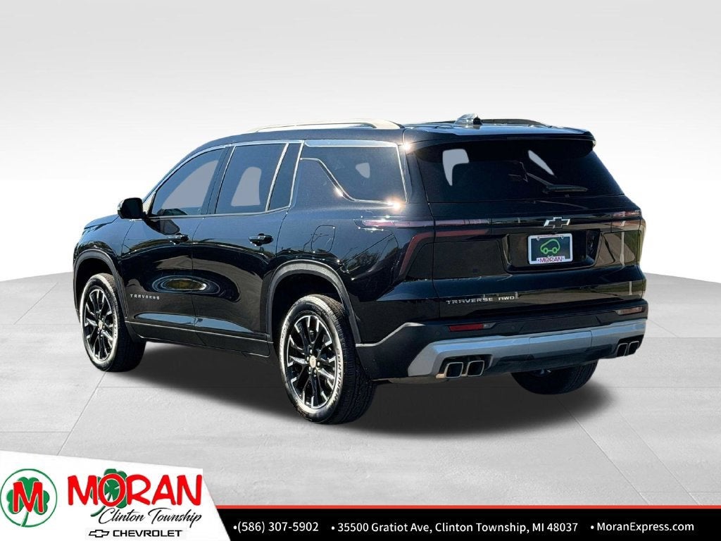 2025 Chevrolet Traverse LT