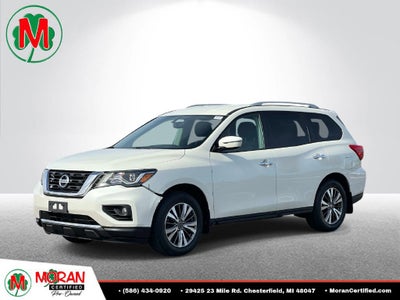 2017 Nissan Pathfinder SV