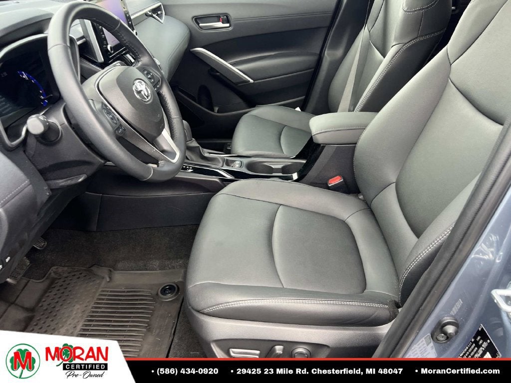 2022 Toyota Corolla Cross XLE