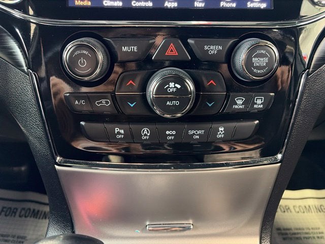 2021 Jeep Grand Cherokee Laredo X 4x4
