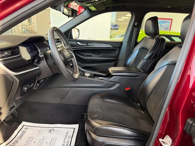 2023 Jeep Grand Cherokee L Altitude 4x4