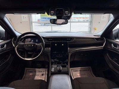 2024 Jeep Grand Cherokee L Laredo X 4x4