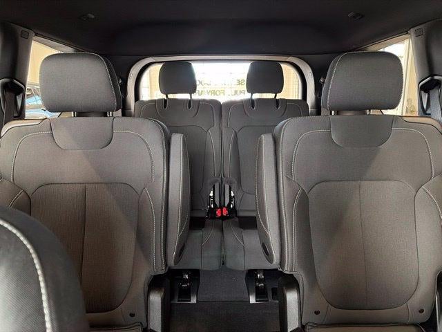 2024 Jeep Grand Cherokee L Laredo X 4x4