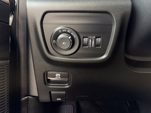 2023 Jeep Grand Cherokee L Summit 4x4