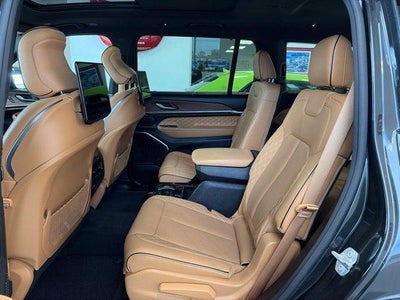 2023 Jeep Grand Cherokee L Summit 4x4