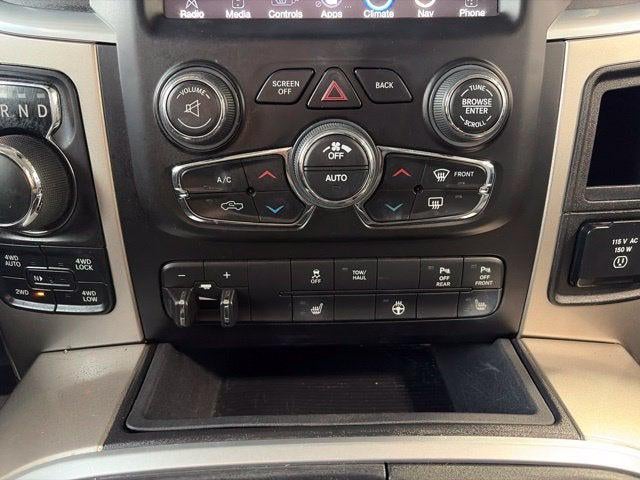 2017 RAM 1500 Big Horn Crew Cab 4x4 5'7' Box