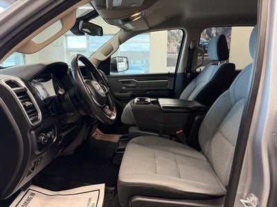 2019 RAM 1500 Big Horn/Lone Star Crew Cab 4x4 5'7' Box