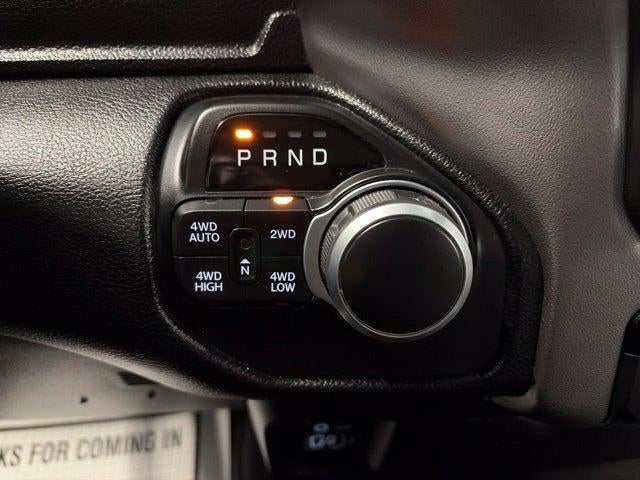 2019 RAM 1500 Big Horn/Lone Star Crew Cab 4x4 5'7' Box