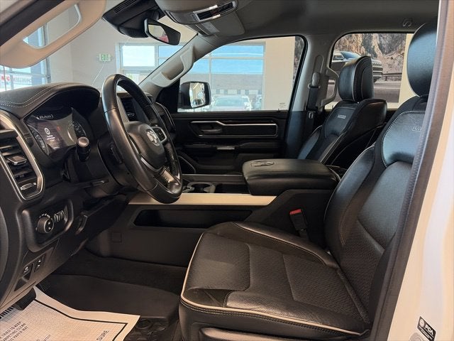 2022 RAM 1500 Laramie Crew Cab 4x4 5'7' Box