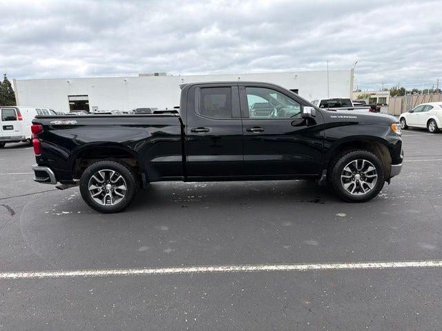 2022 Chevrolet Silverado 1500 4WD Double Cab Standard Bed LT with 2FT