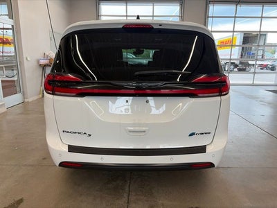 2024 Chrysler Pacifica Hybrid S Appearance Pkg