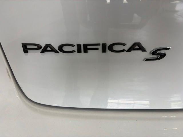 2024 Chrysler Pacifica Hybrid S Appearance Pkg