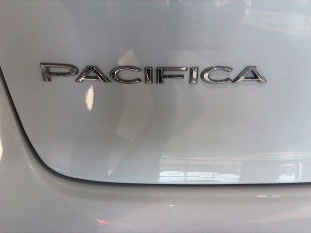 2023 Chrysler Pacifica Limited AWD