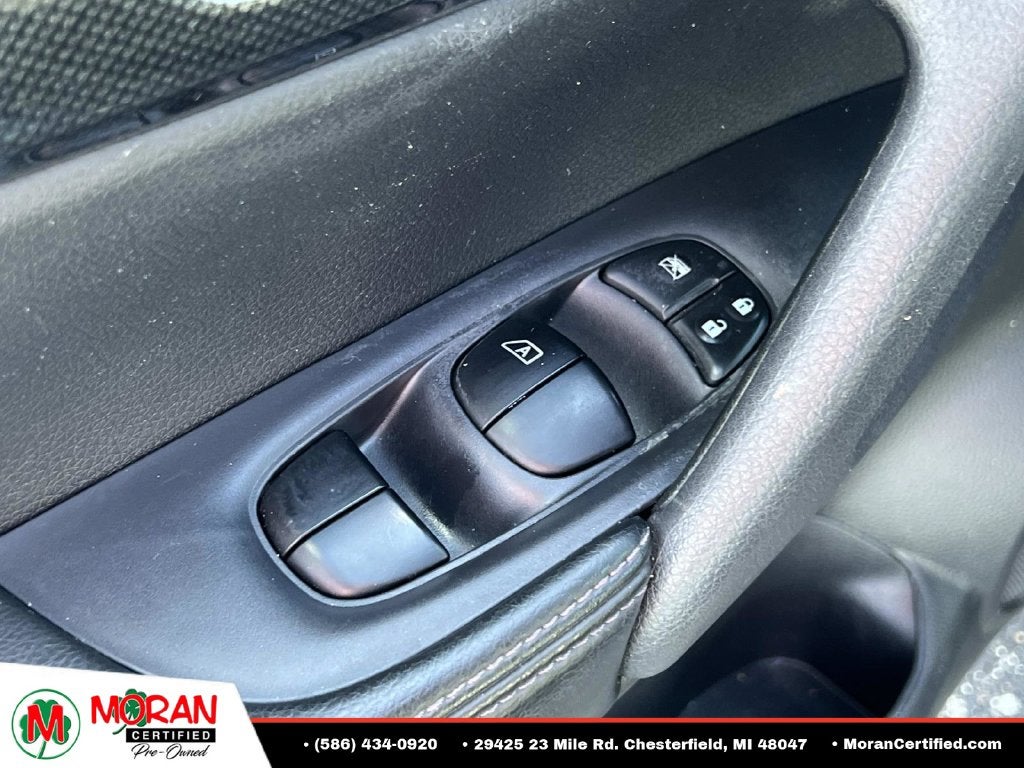 2015 Nissan Rogue SL