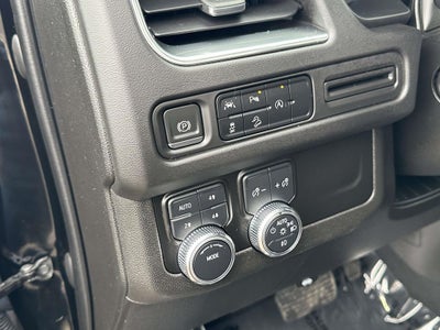 2023 GMC Yukon XL AT4