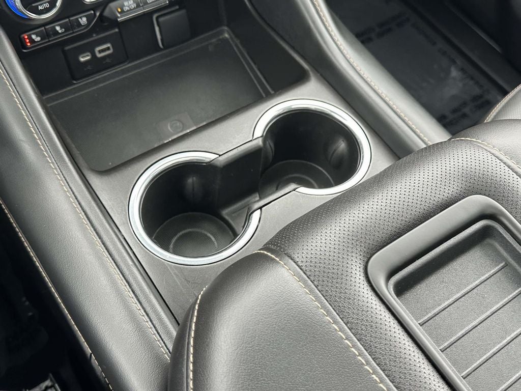 2023 GMC Yukon XL AT4