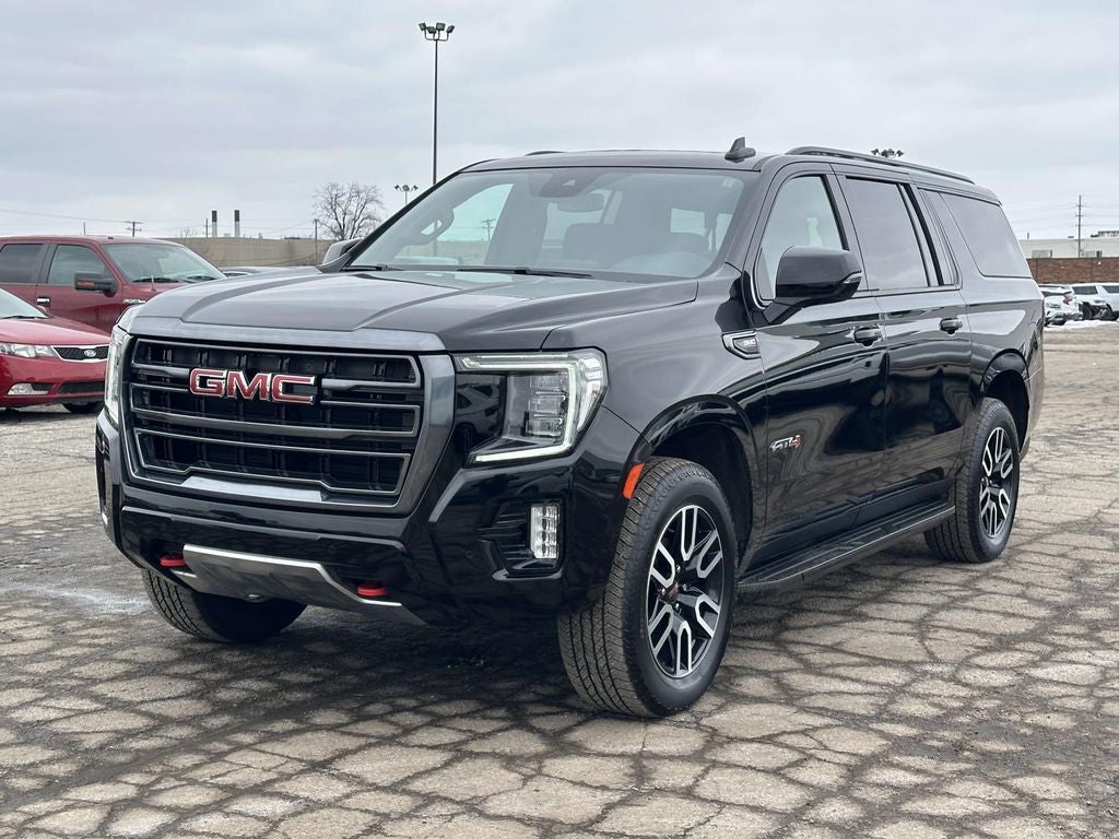 2023 GMC Yukon XL AT4