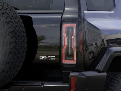 2026 GMC Hummer EV SUV 2X