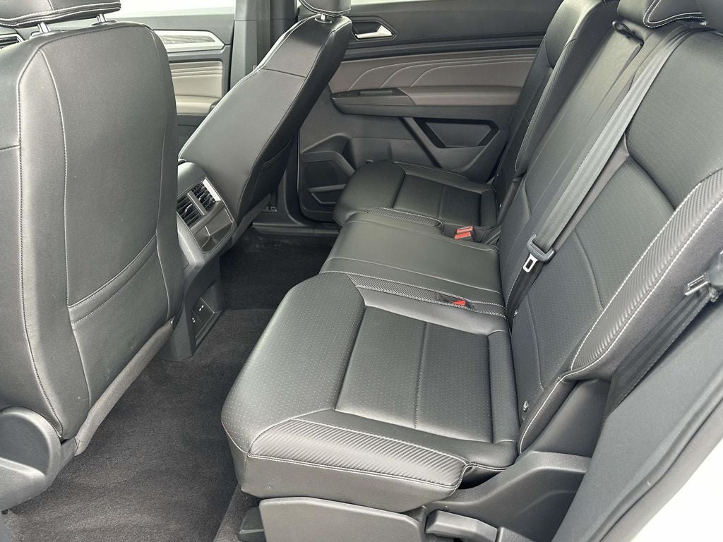 2023 Volkswagen Atlas Cross Sport 2.0T SE w/Technology