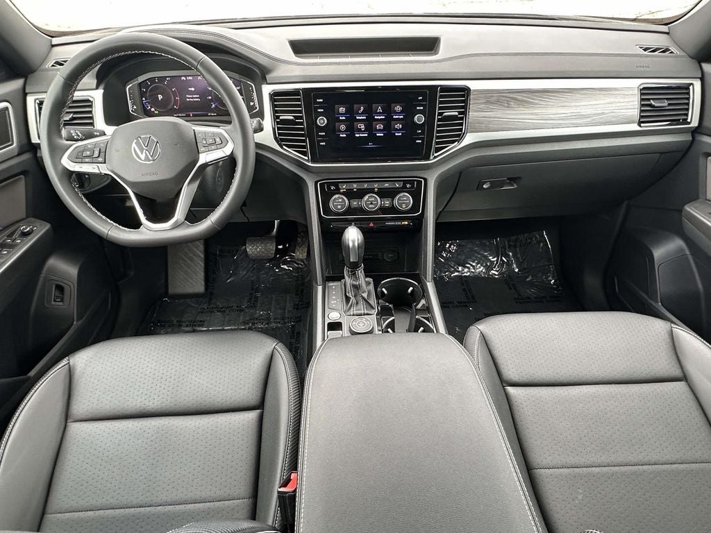 2023 Volkswagen Atlas Cross Sport 2.0T SE w/Technology