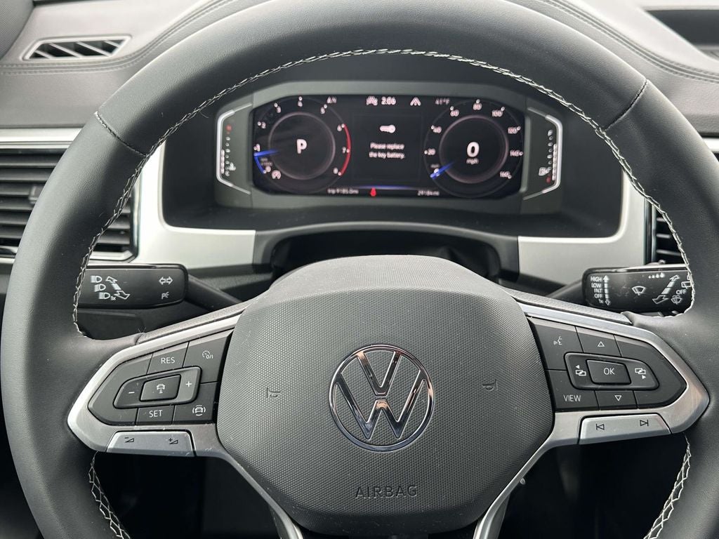 2023 Volkswagen Atlas Cross Sport 2.0T SE w/Technology