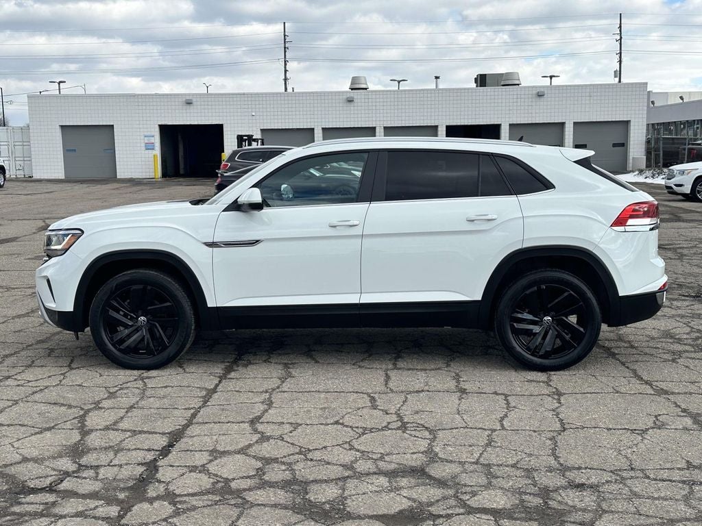 2023 Volkswagen Atlas Cross Sport 2.0T SE w/Technology