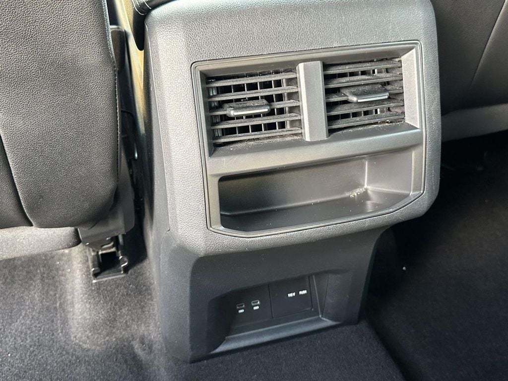 2023 Volkswagen Atlas Cross Sport 2.0T SE w/Technology