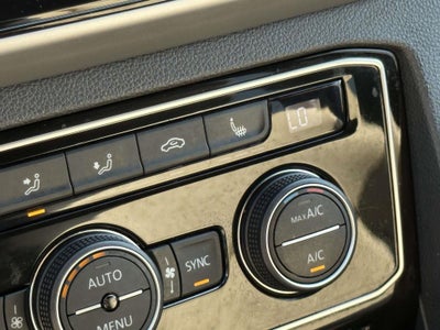 2023 Volkswagen Atlas Cross Sport 2.0T SE w/Technology