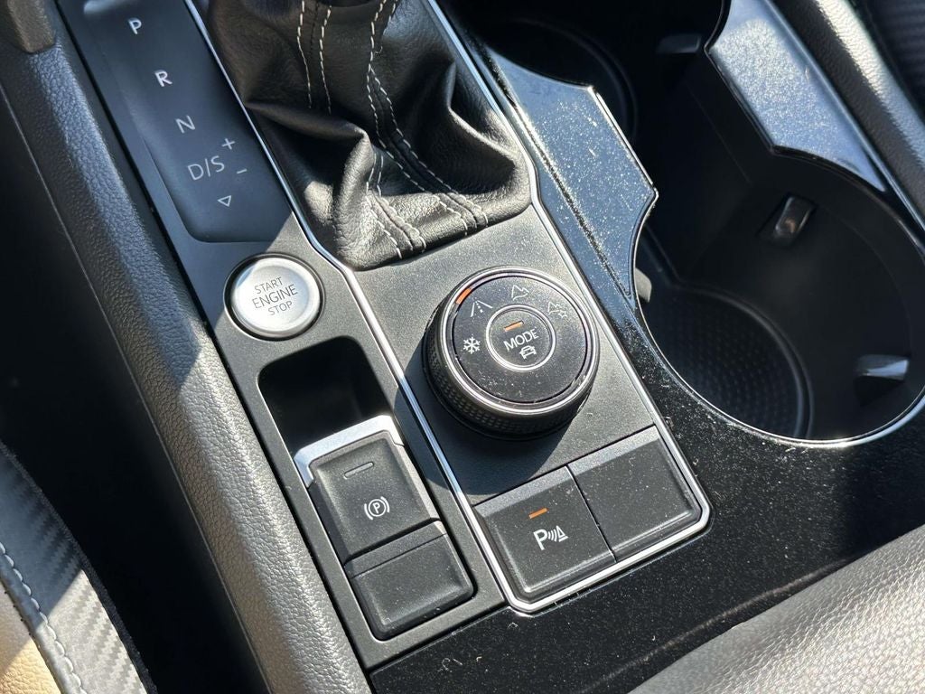 2023 Volkswagen Atlas Cross Sport 2.0T SE w/Technology