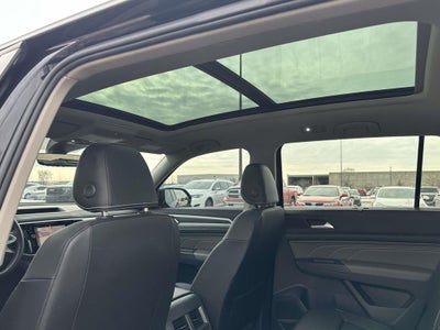 2023 Volkswagen Atlas 3.6L V6 SEL R-Line