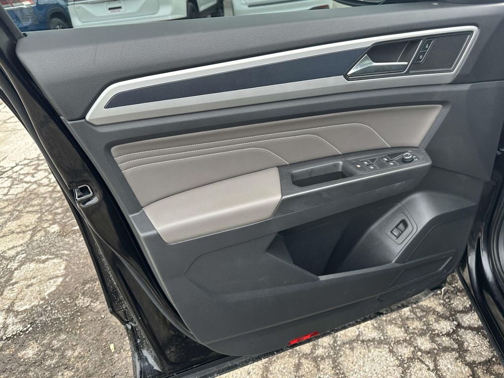 2023 Volkswagen Atlas 3.6L V6 SEL R-Line