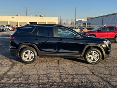 2023 GMC Terrain SLE