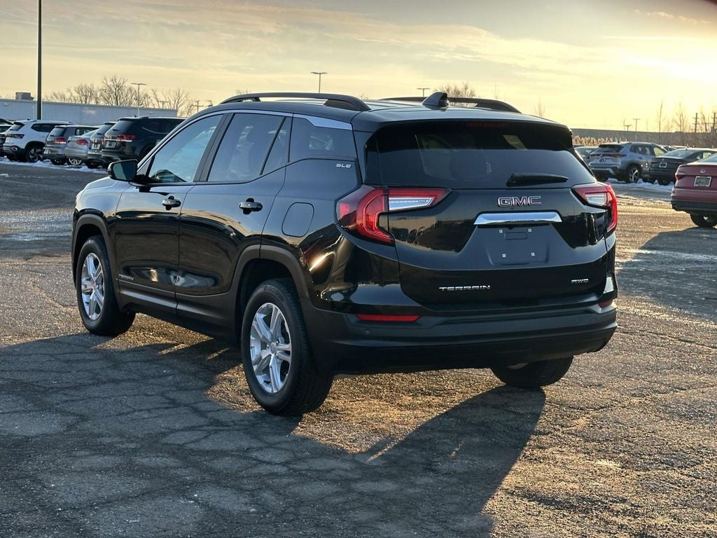 2023 GMC Terrain SLE