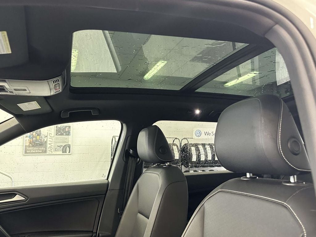 2021 Volkswagen Tiguan 2.0T SE R-Line Black