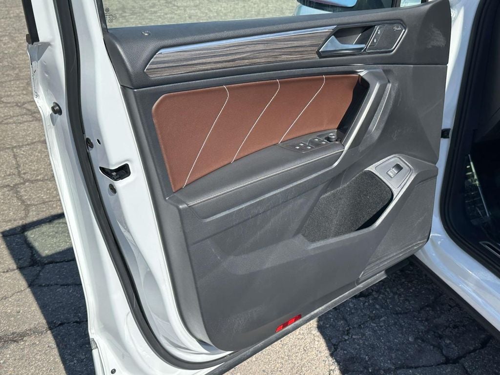 2022 Volkswagen Tiguan 2.0T SEL R-Line