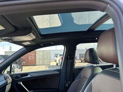 2022 Volkswagen Tiguan 2.0T SEL R-Line