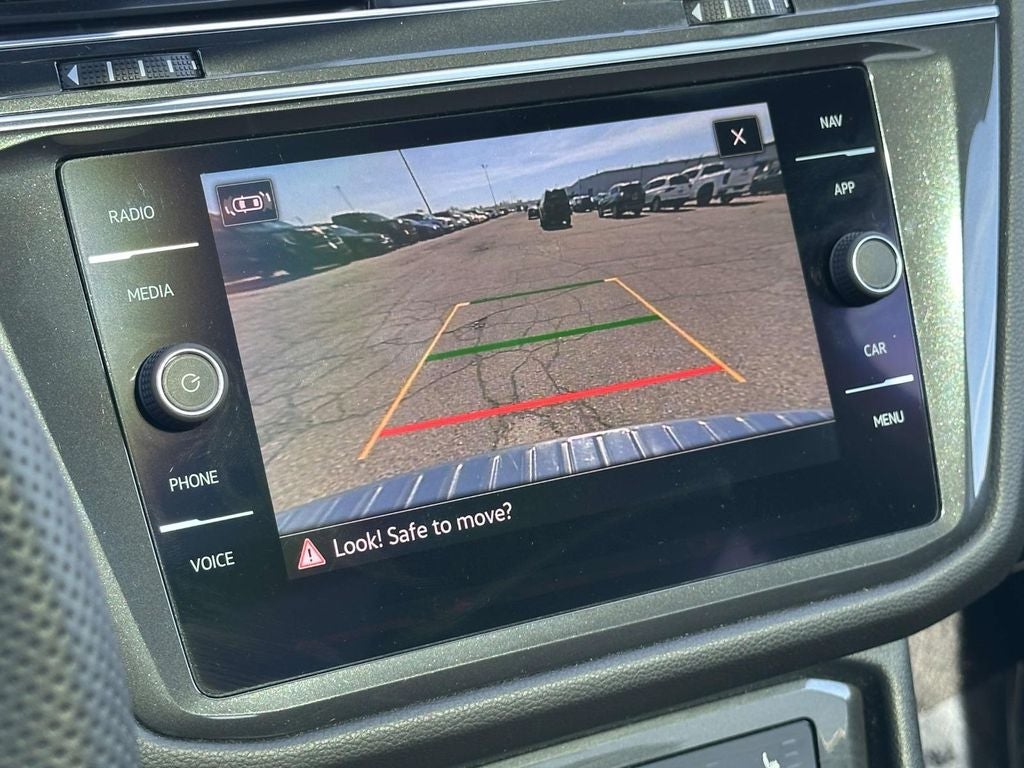 2022 Volkswagen Tiguan 2.0T SEL R-Line