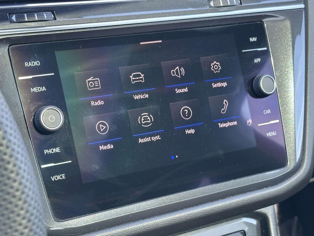 2022 Volkswagen Tiguan 2.0T SEL R-Line