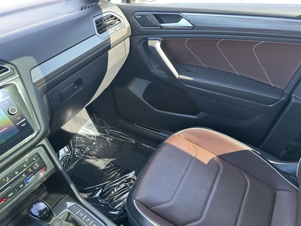 2022 Volkswagen Tiguan 2.0T SEL R-Line