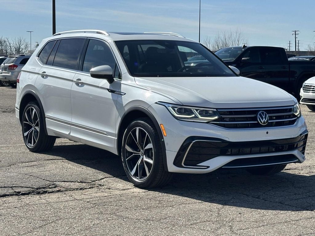 2022 Volkswagen Tiguan 2.0T SEL R-Line
