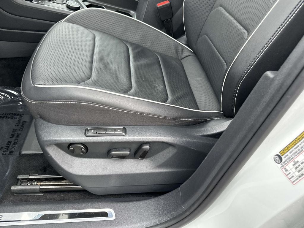 2023 Volkswagen Tiguan 2.0T SEL R-Line