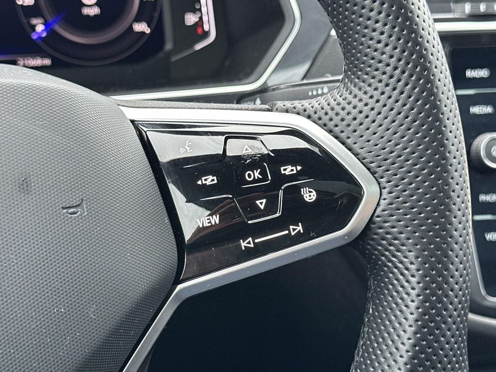 2023 Volkswagen Tiguan 2.0T SEL R-Line
