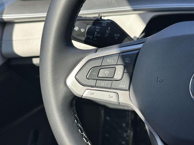 2025 Volkswagen Tiguan 2.0T SE