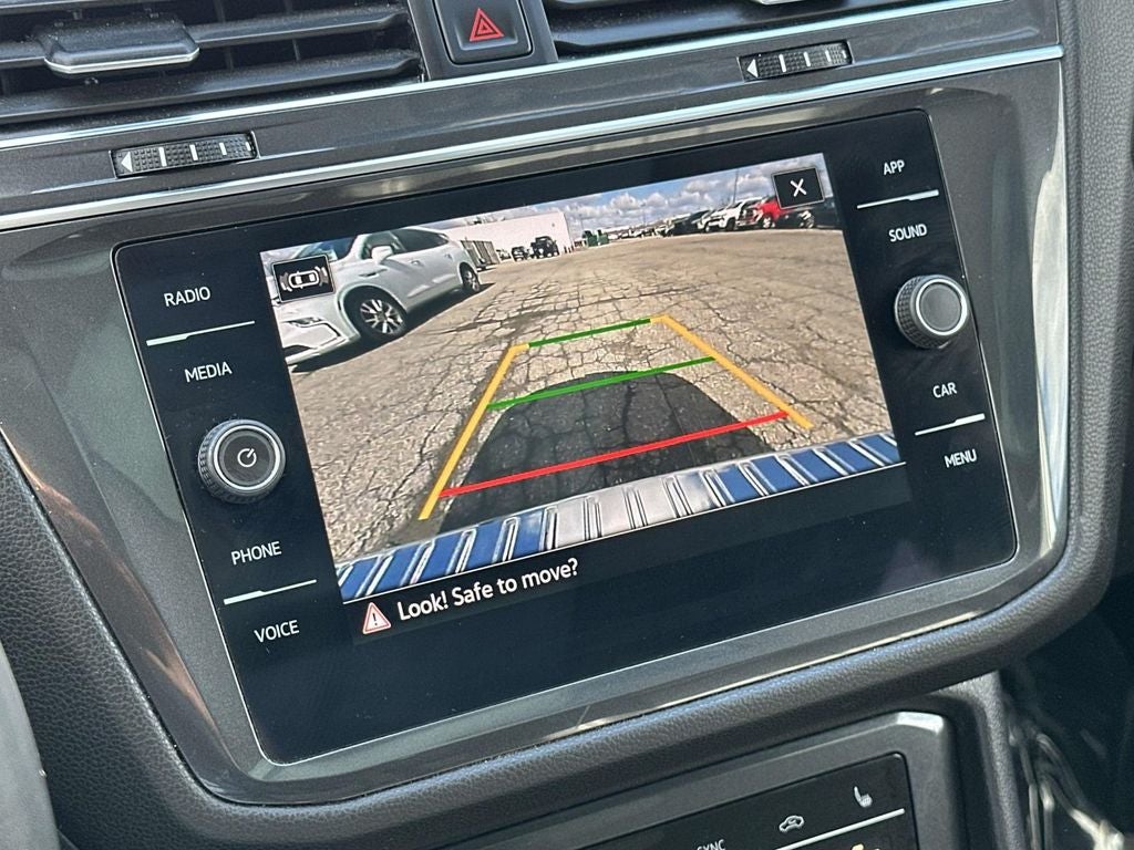 2023 Volkswagen Tiguan 2.0T SE