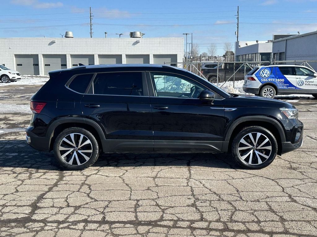 2022 Volkswagen Taos 1.5T SE
